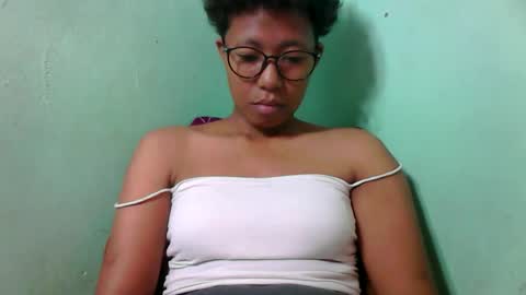 noella711128 online show from 10.14.25