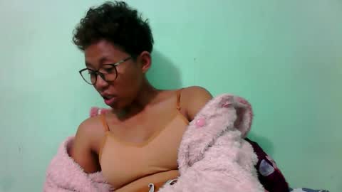 noellah online show from 09.14.25