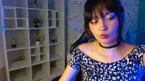 Noeva online show from 09.25.25