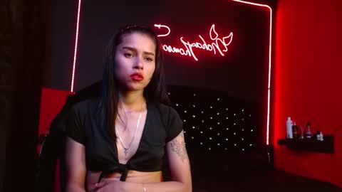 Noha Thomson online show from 11.03.25