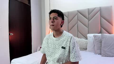 Noha Drake online show from 04.12.26