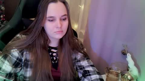 noir_ember_ online show from 01.15.26