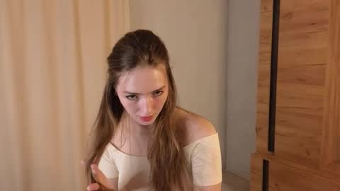 Sophie online show from 02.19.26