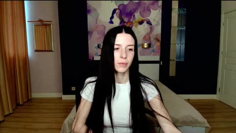 NoirDiva online show from 03.30.26