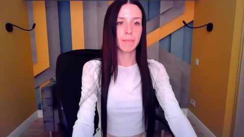 NoirDiva online show from 05.09.26