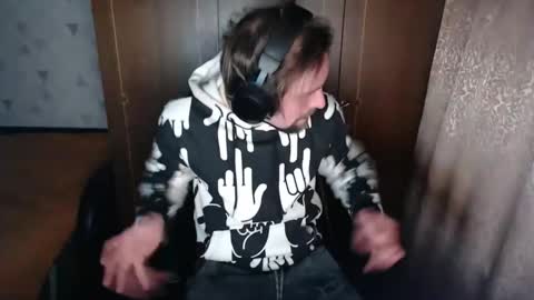 Noise Zero online show from 11.14.25