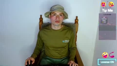 Snapshot of nolanjay chatting on 10.07.25 NolanJay69 online show from 10.07.25