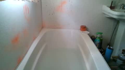 Noliana online show from 11.25.25