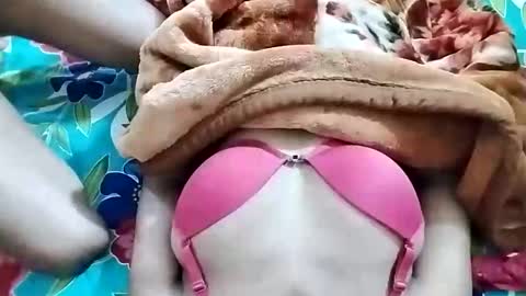 Snapshot of nooby942461 chatting on 11.22.25 sim nib online show from 11.22.25