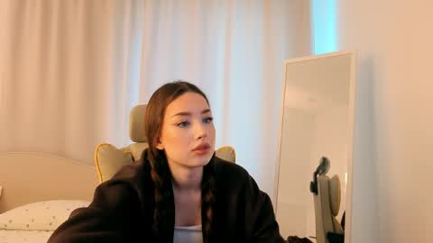 Syndney online show from 03.27.26