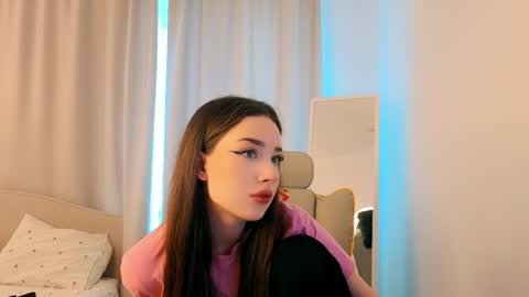 Syndney online show from 04.03.26