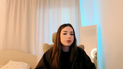 Syndney online show from 04.13.26