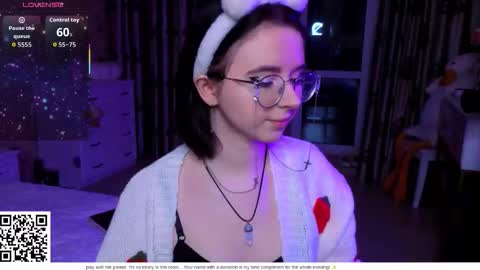 Snapshot of nora_failure chatting on 02.16.26 Nora Failure online show from 02.16.26