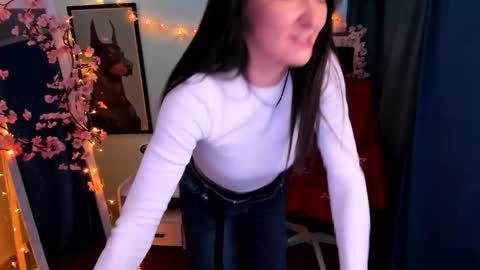 Nora online show from 02.19.26