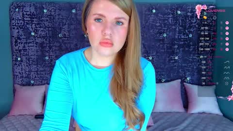 Nora online show from 03.03.26