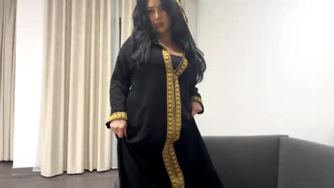 Ariana online show from 04.14.26