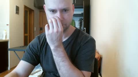 norbertopl87 online show from 12.24.24