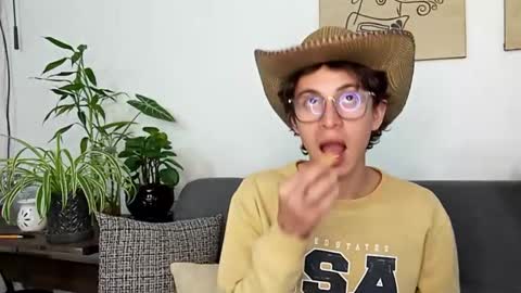 Norehg online show from 10.15.25