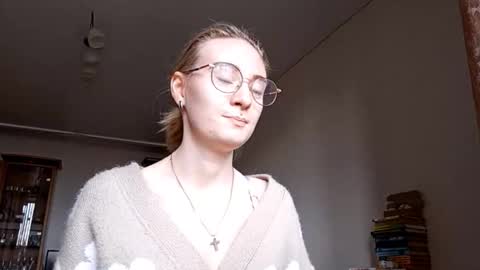 Lola online show from 10.12.25