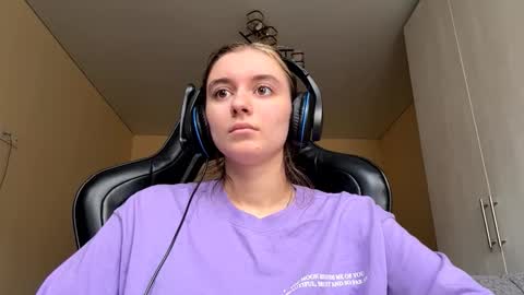 Elena online show from 03.25.26