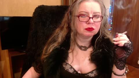 miss Tress online show from 01.13.25