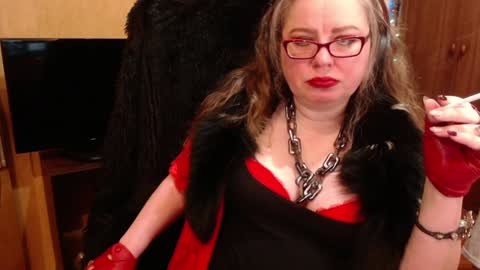 miss Tress online show from 01.21.25