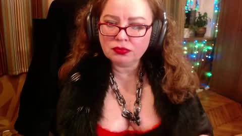 miss Tress online show from 10.17.25
