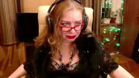 Snapshot of norma_gin chatting on 06.20.26 miss Tress online show from 06.20.26