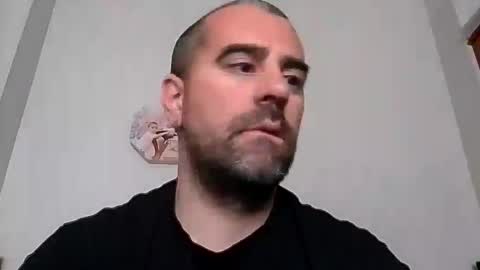 Snapshot of normalito42 chatting on 03.07.25 NORMALITO online show from 03.07.25