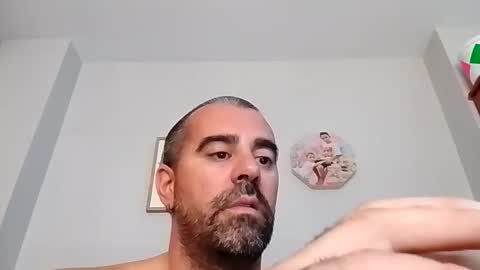 Snapshot of normalito42 chatting on 09.24.25 NORMALITO online show from 09.24.25