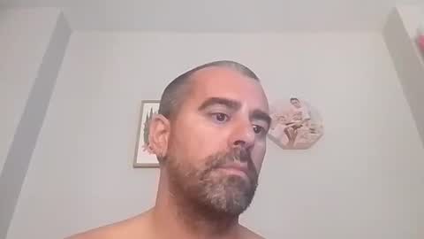 Snapshot of normalito42 chatting on 09.25.25 NORMALITO online show from 09.25.25