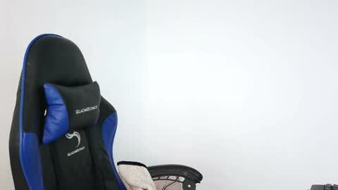 NORTH online show from 01.12.26