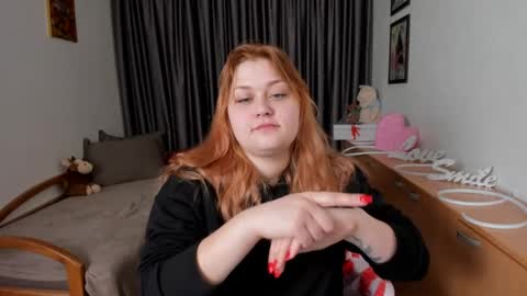 NORA online show from 04.07.26