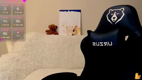 hi glad to chat online show from 11.18.25