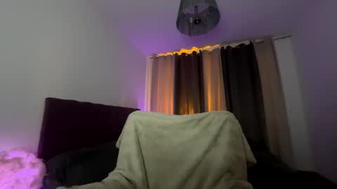 Tina online show from 09.29.25