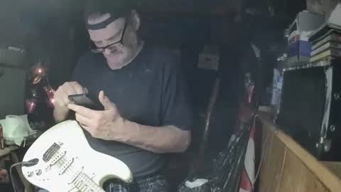 notflamingfart online show from 04.06.26