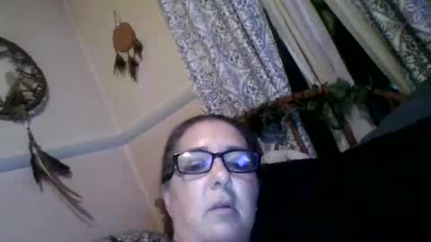 nothingbutthongs online show from 10.24.25