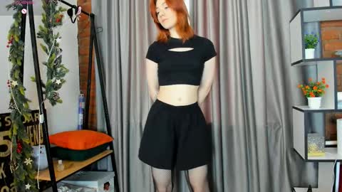 Im Lina Pm 25tks online show from 03.26.26