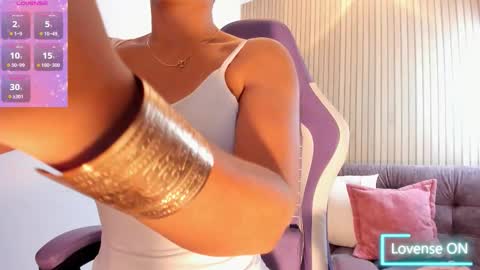 Snapshot of novacox_34 chatting on 01.08.26 novacox_34 online show from 01.08.26