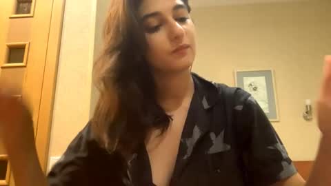 Snapshot of novacryptixx chatting on 11.20.25 Kate online show from 11.20.25