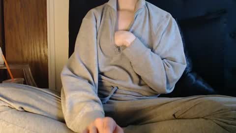 Snapshot of novafrey chatting on 01.04.25 Olivia online show from 01.04.25