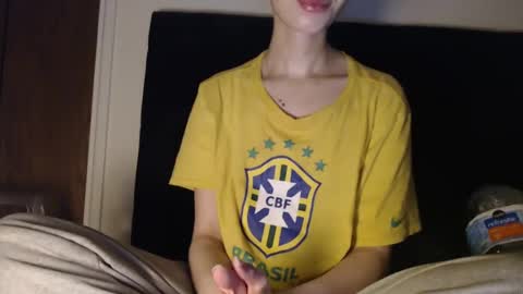 Snapshot of novafrey chatting on 01.29.25 Olivia online show from 01.29.25