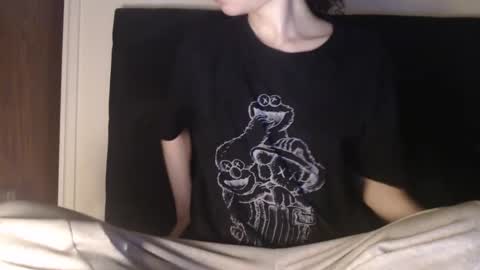 Snapshot of novafrey chatting on 02.04.25 Olivia online show from 02.04.25