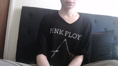 Snapshot of novafrey chatting on 03.02.25 Olivia online show from 03.02.25