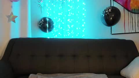 Nova Harper online show from 02.14.25