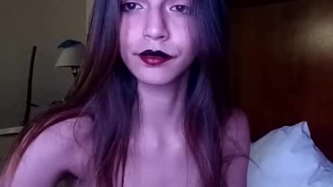 novalovelle online show from 02.06.26