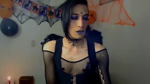 Nova...  online show from 10.10.25