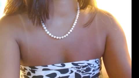 Snapshot of novaperotti chatting on 02.25.25 novaperotti online show from 02.25.25