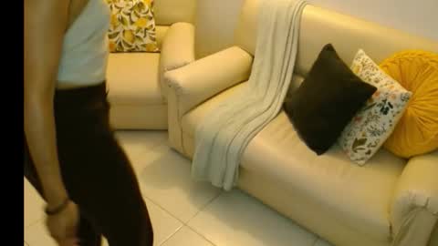 Snapshot of novaperotti chatting on 11.07.25 novaperotti online show from 11.07.25