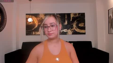 Snapshot of novasinclairx chatting on 07.22.26 Nova Sinclair online show from 07.22.26